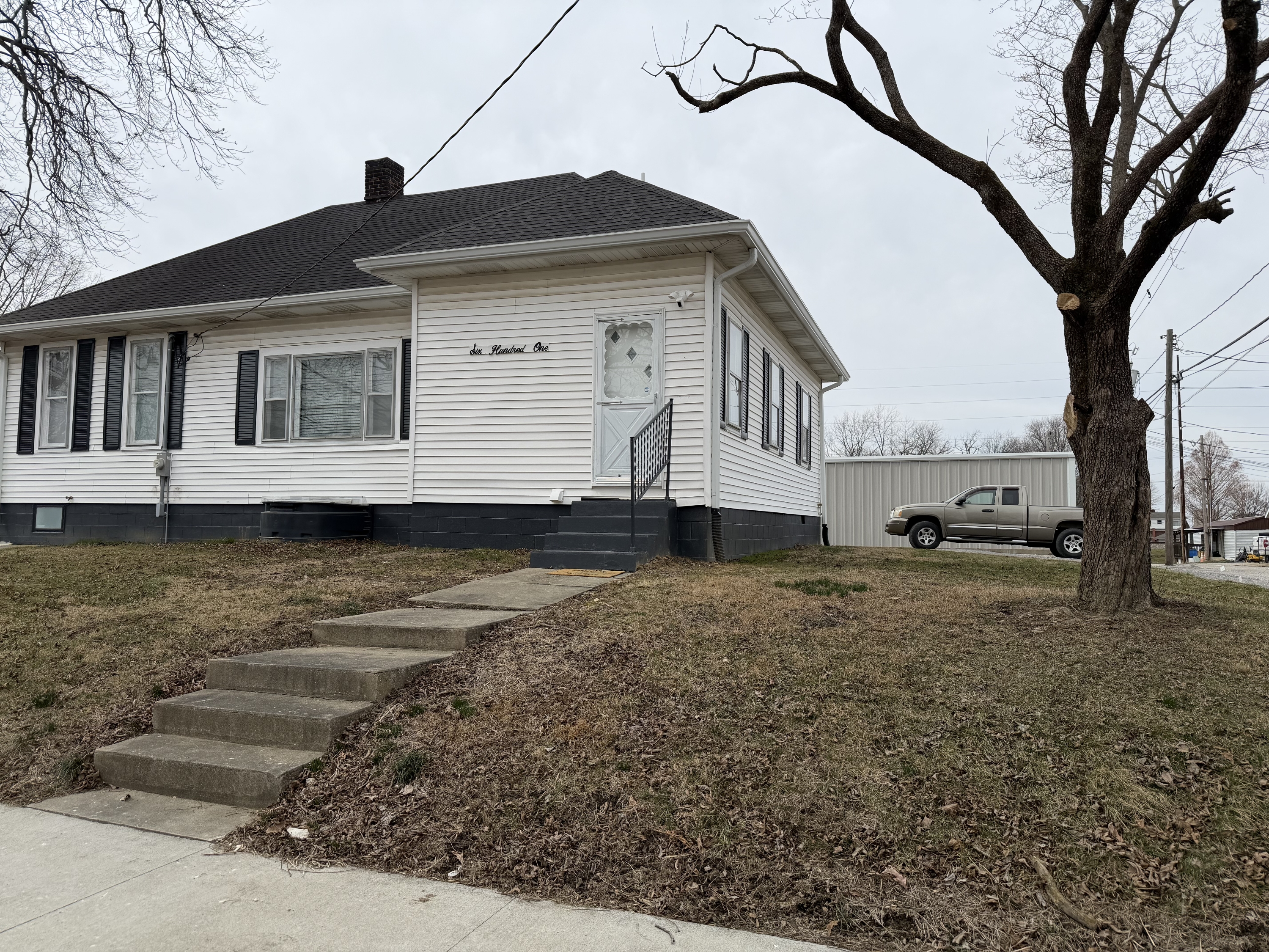 609 South Main Street - 1